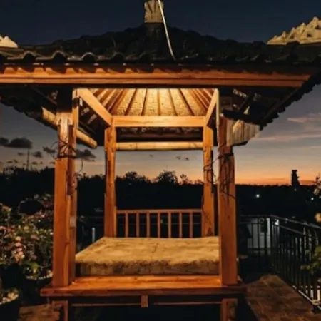 Royal Home Stay